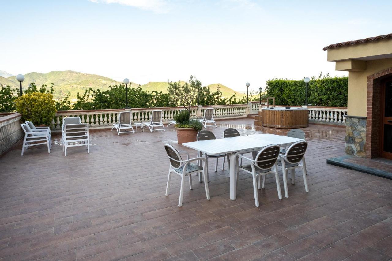 Cava deʼ Tirreni Villa Marina מראה חיצוני תמונה